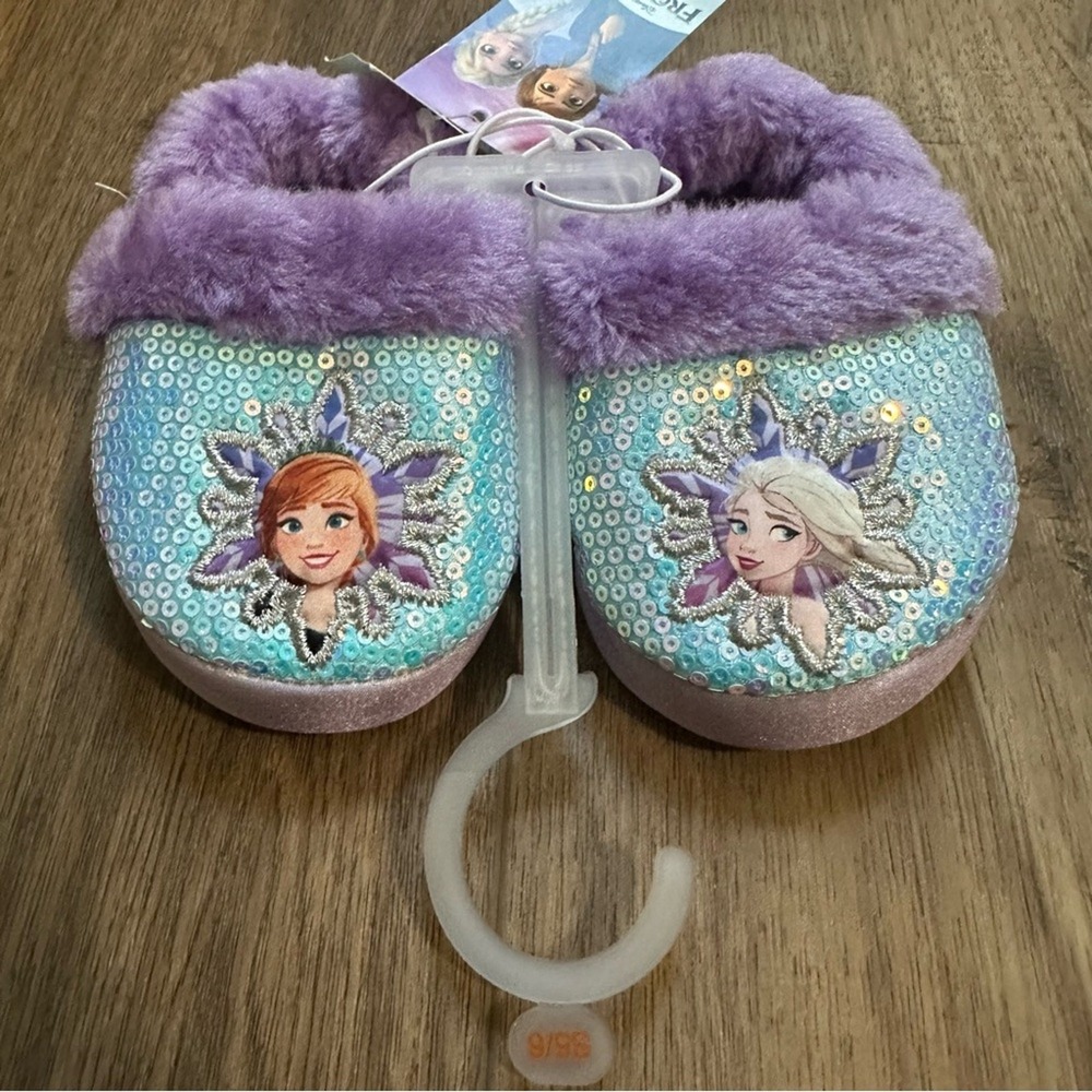 NEW!! Disney Frozen Slippers, Toddler Girl's, Non-Slip, Sparkle, Faux Fur, 5/6